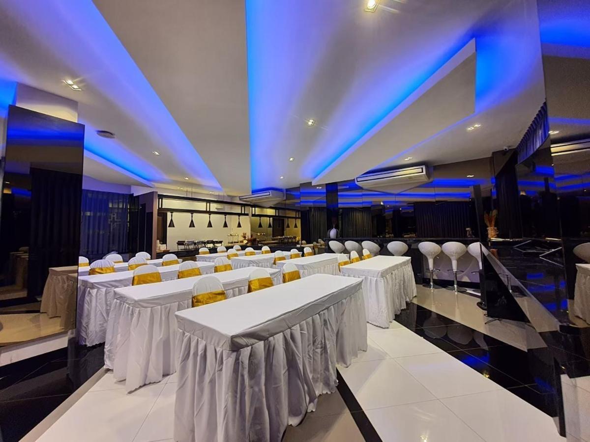 Psg Hotel Udon Thani Bagian luar foto